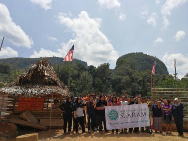 Azura with Suaram's Sekolah Aktivisme in Gua Musang 